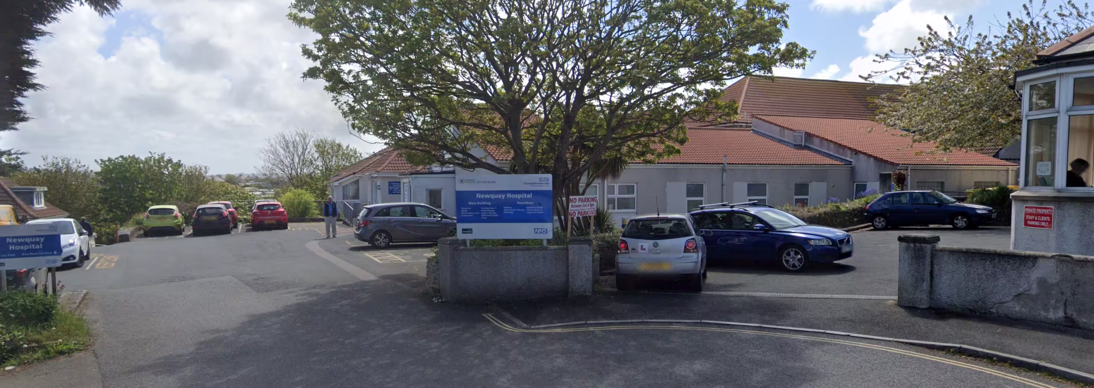 Newquay Community Hospital - Minor Injuries Unit entrance and building exterior. Located in Newquay, Cornwall.